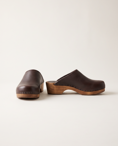 Clogs