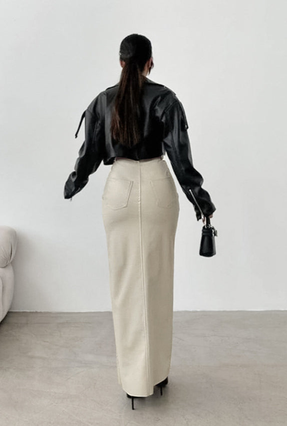 Midirock mit hoher Taille, Schlitz und Kunstleder