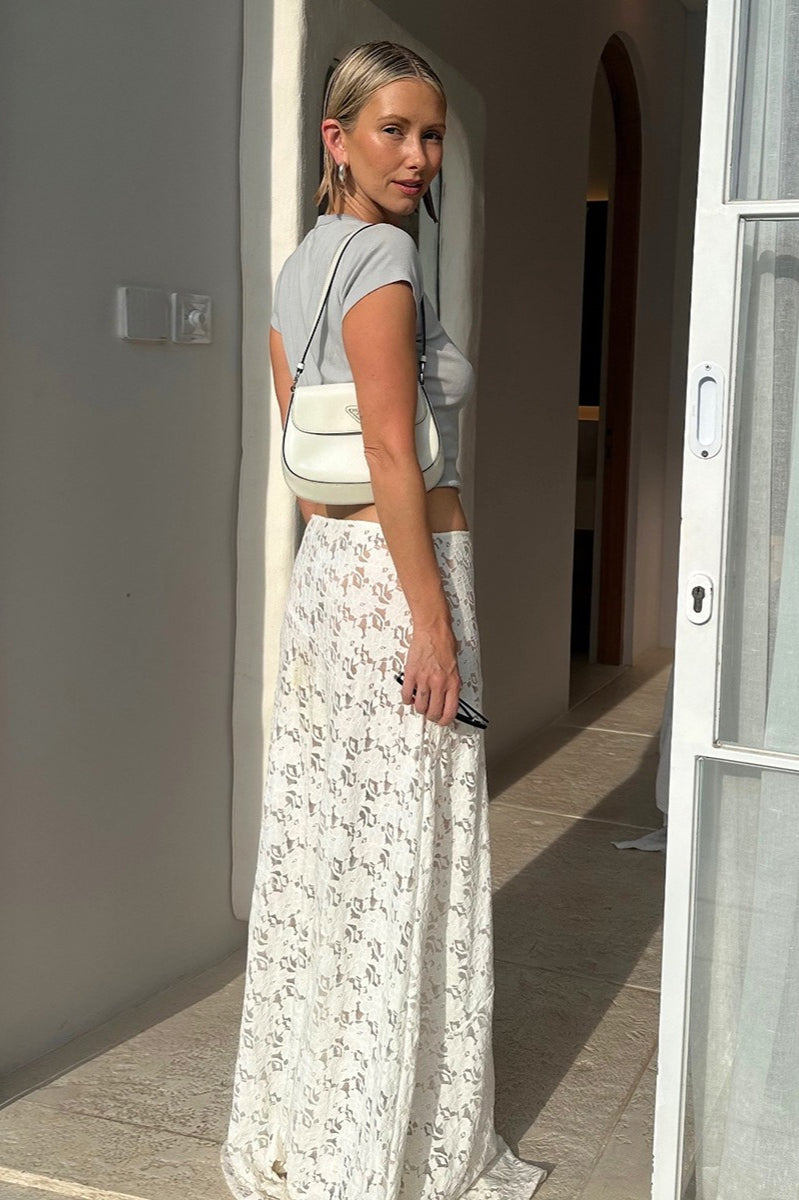 Maxirock mit niedriger Taille, Spitze und Netzdetails
