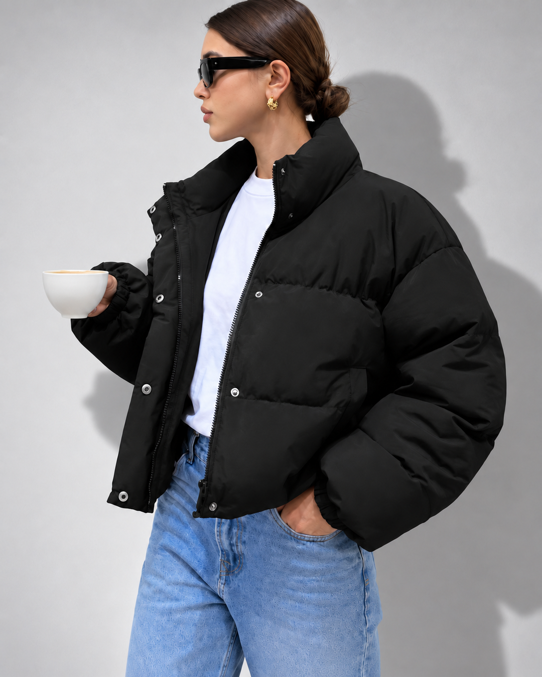 Wattierte Oversize-Steppjacke mit Trichterkragen und Reißverschluss vorne