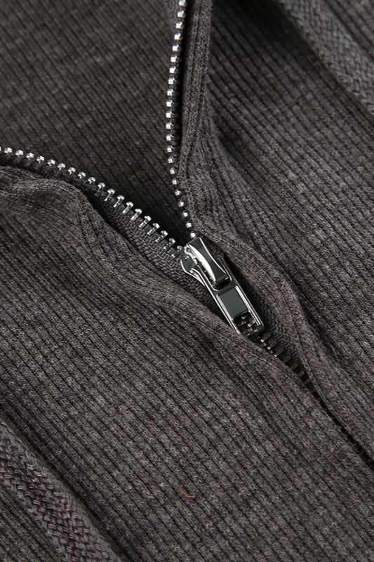 Hoodie mit kurzem Schnitt, Reißverschluss und Strickstruktur