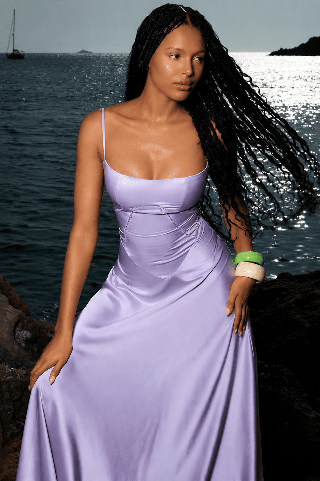 Maxikleid mit Satinoptik