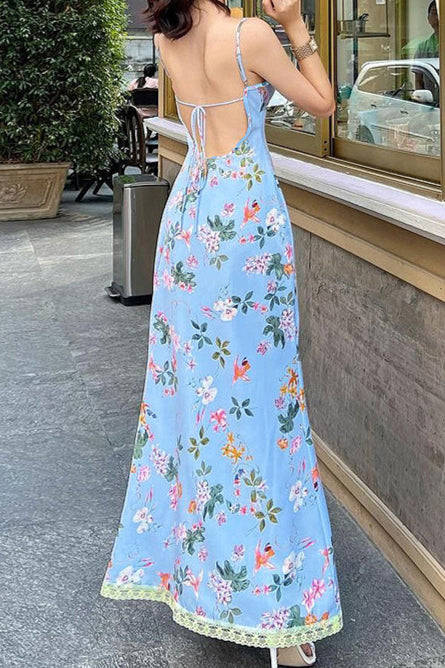Rückenfreies Kleid mit Blumenmuster, Spitze und Rüschen