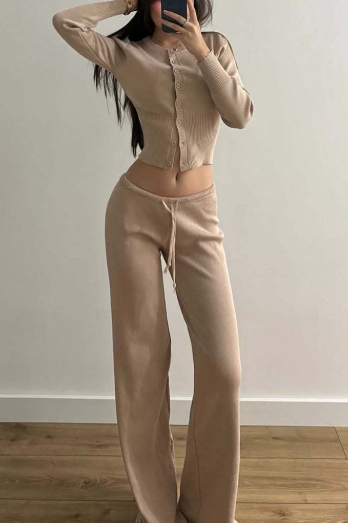 Figurbetontes Zweiteiliges Set mit Strickstruktur
