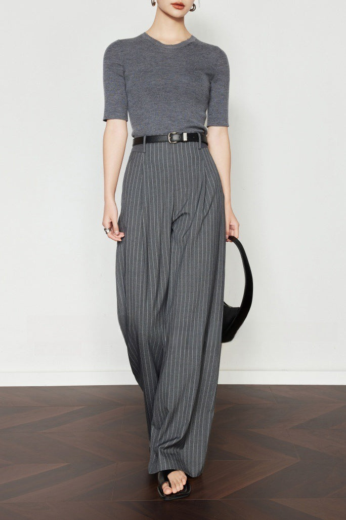 Hose mit weitem Bein in Grau