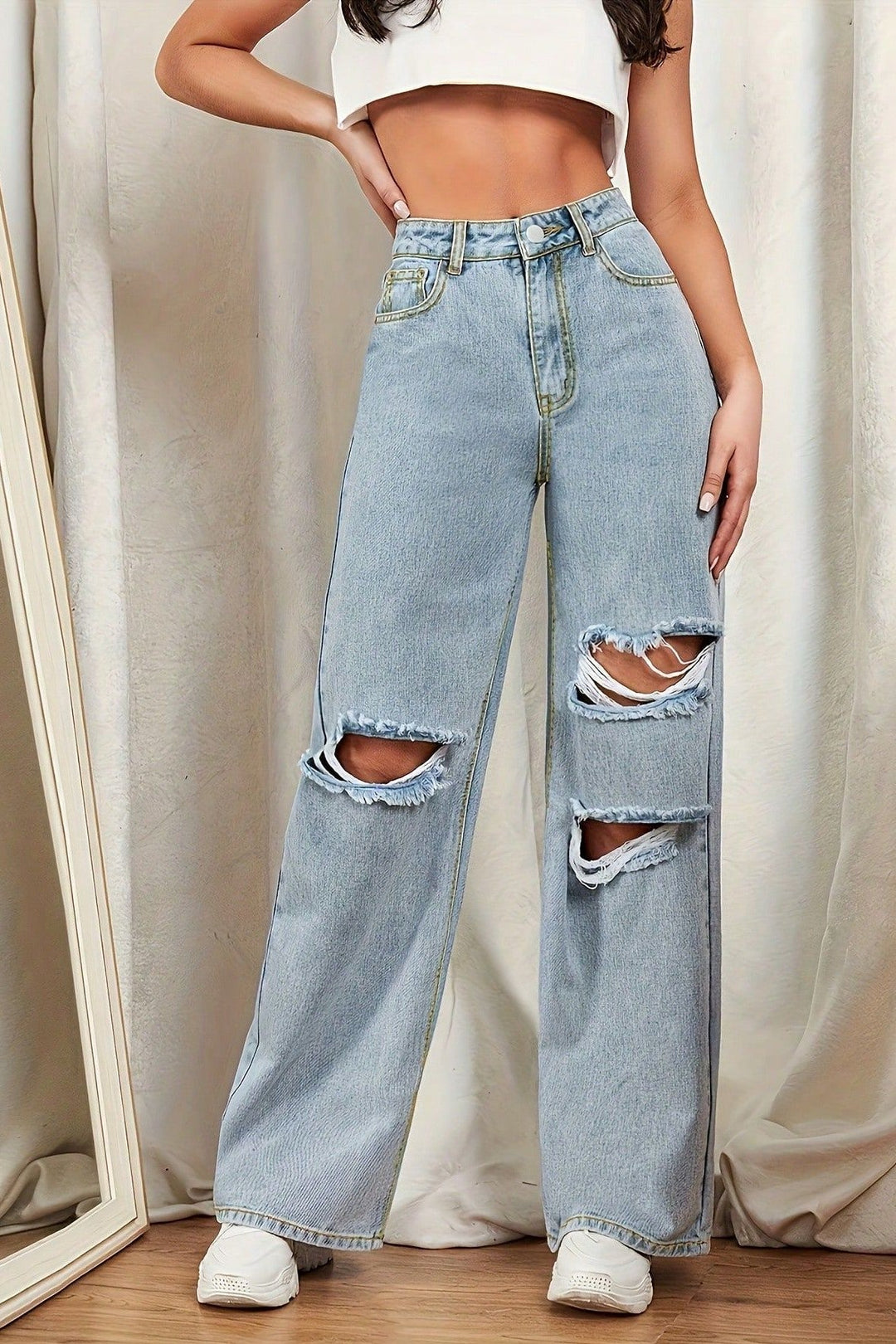 Jeans mit hoher Taille in Hellblau