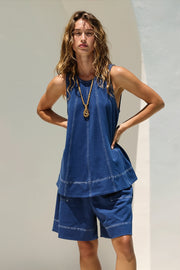 Blau