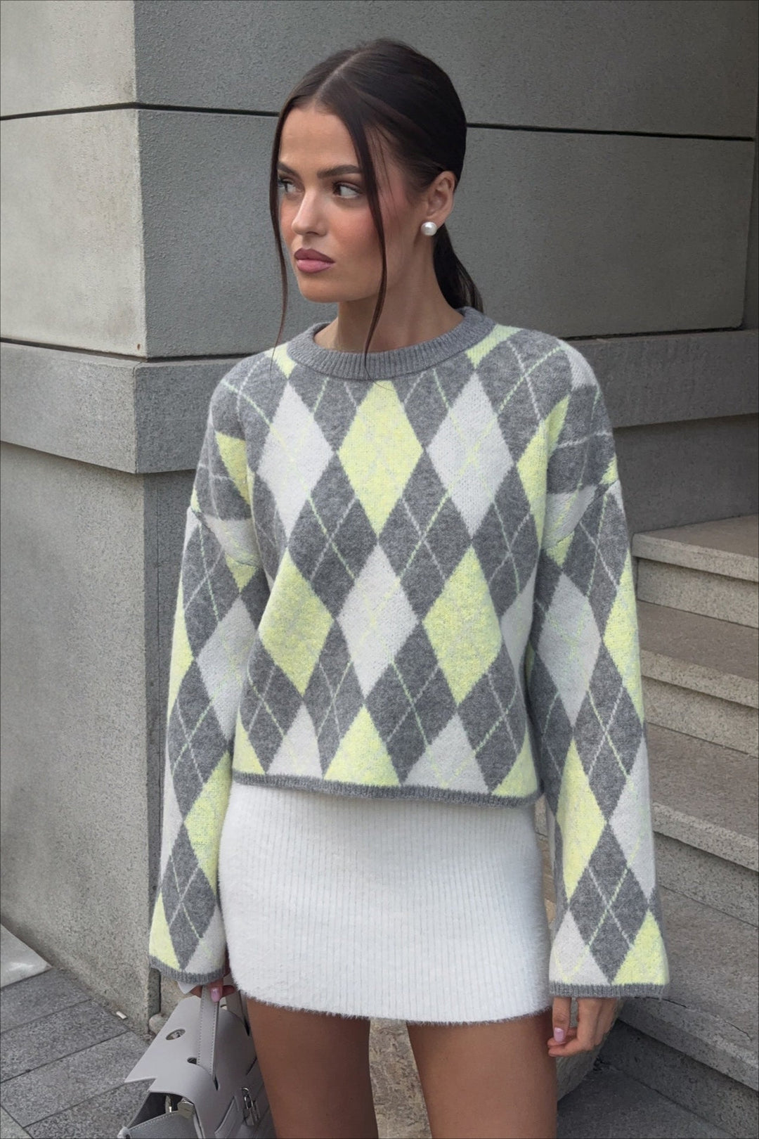 Locker geschnittener Pullover mit Farbblockmuster und Strickstruktur