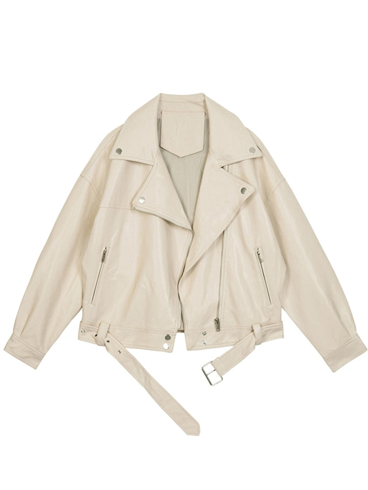 Moderne Lederjacke im Oversize-Schnitt