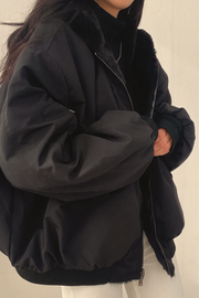 Schwarz