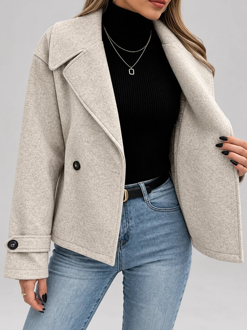 Zweireihige Oversize-Jacke mit Reverskragen und Knopfleiste