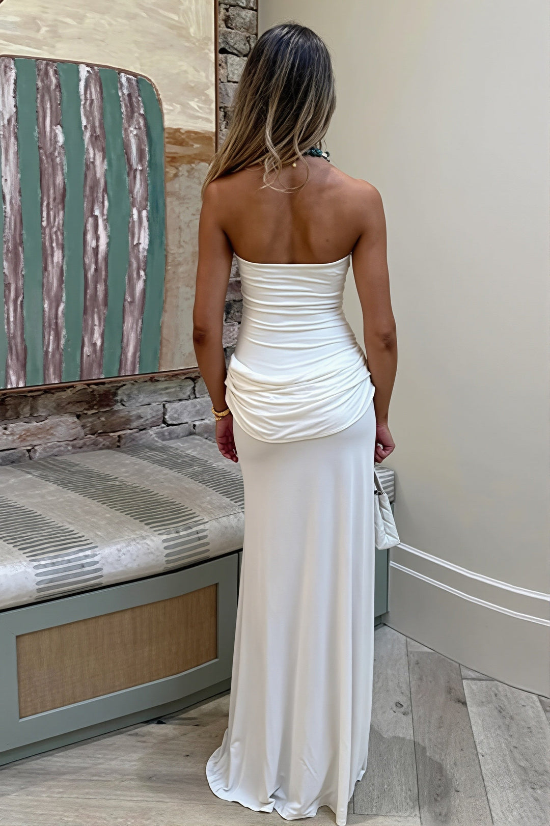 Trägerloses Maxikleid mit Raffung