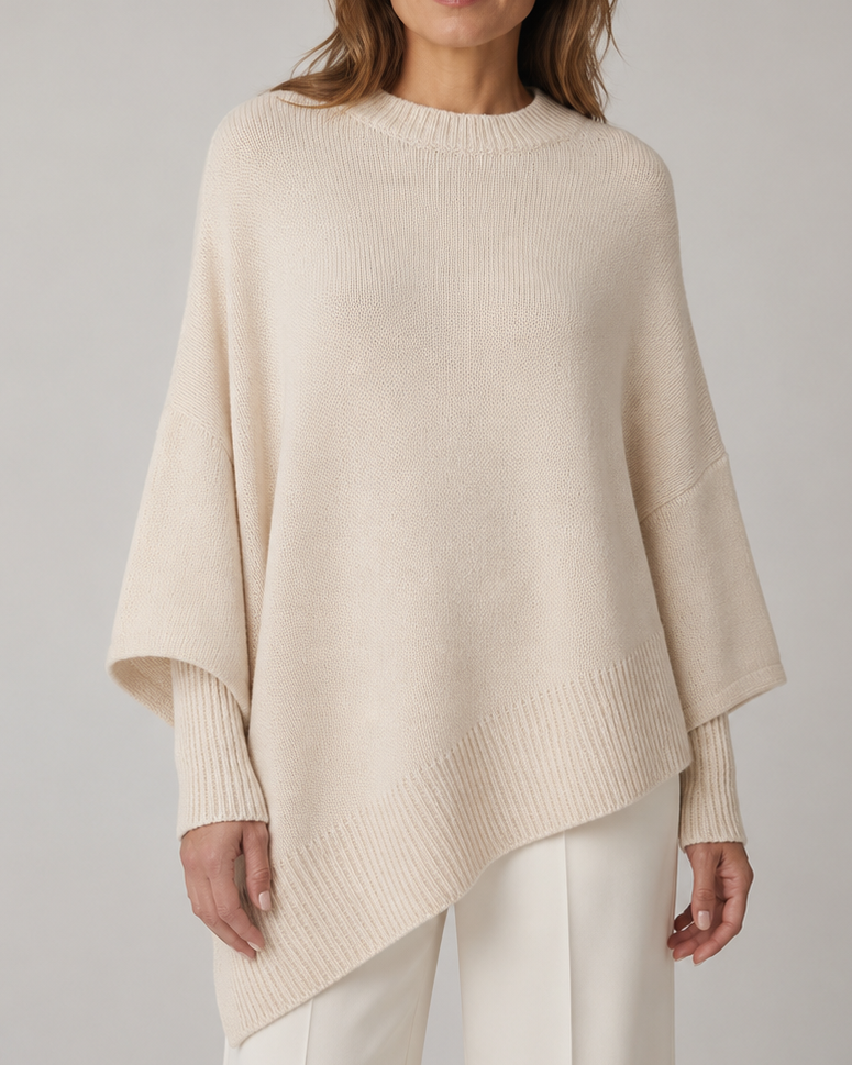 Langer Oversize-Pullover aus weichem Strick mit geripptem Rundhalsausschnitt