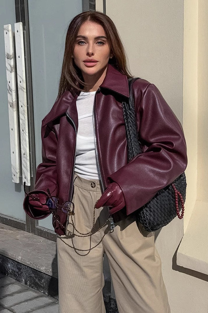 Jacke mit kurzem Schnitt, Reißverschluss und Leder