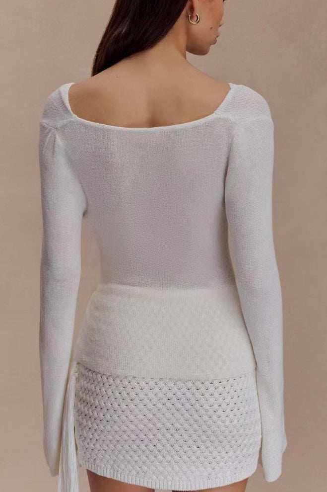 Pullover mit Raffung, Spitze und Strickstruktur