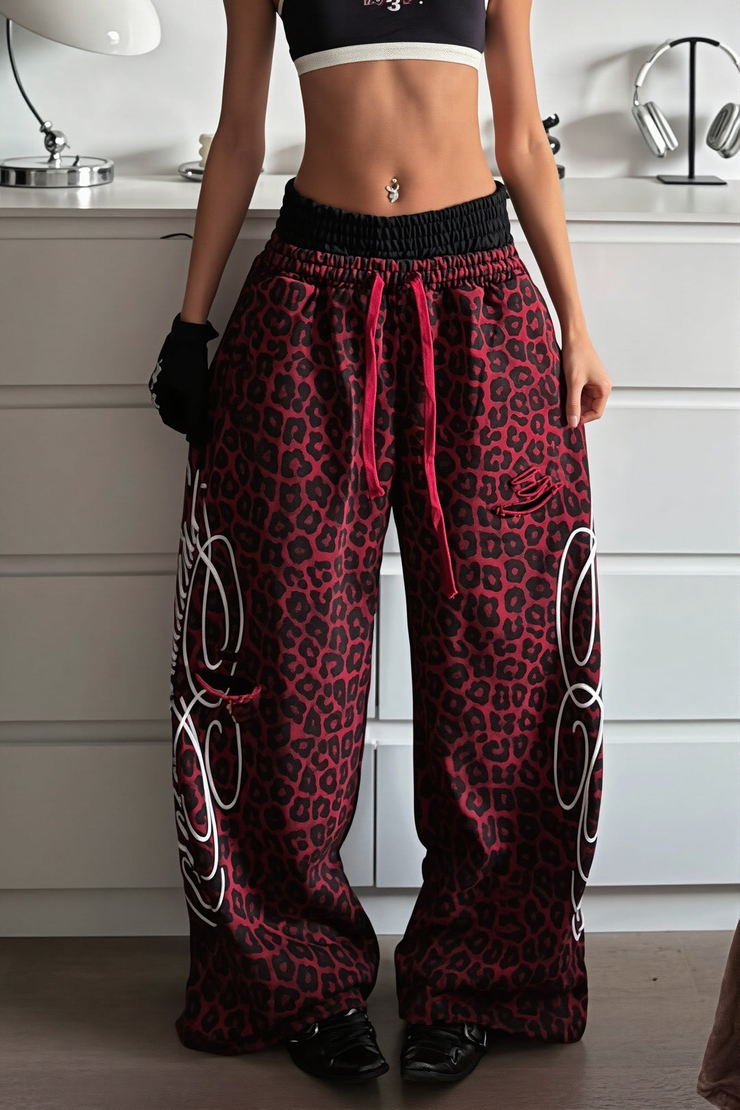 Hose mit Leopardenmuster