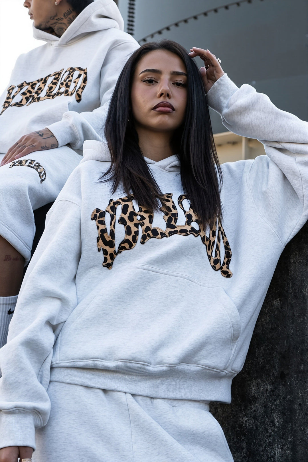 Hoodie mit Leopardenmuster und Patchwork