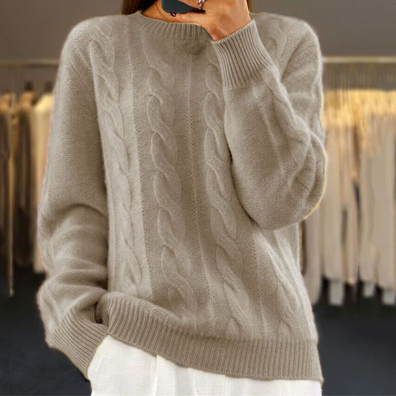Pullover mit Zopfmuster und Rundhalsausschnitt
