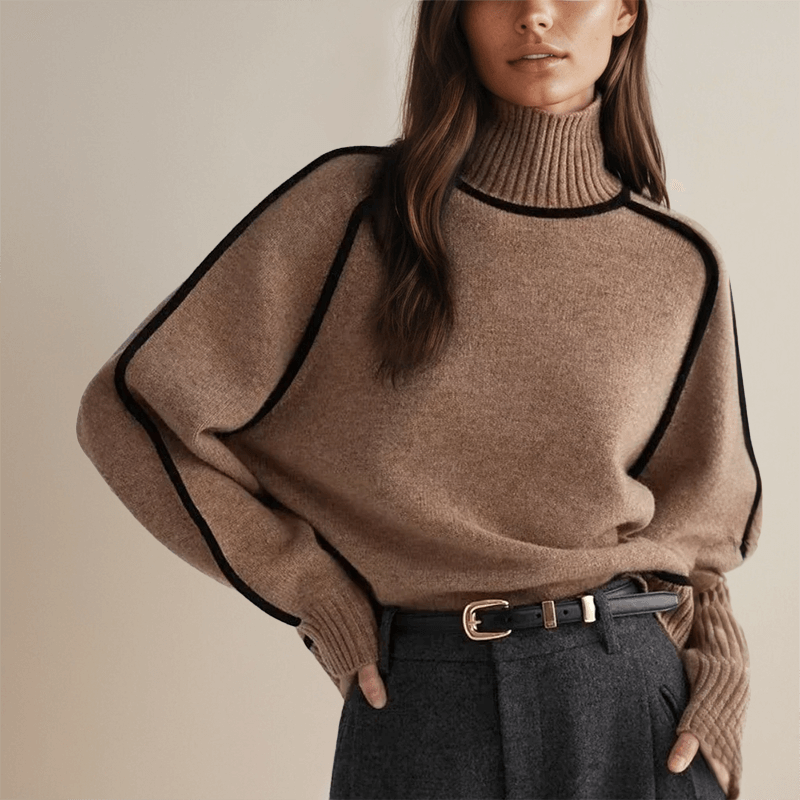 Oversize-Rollkragenpullover aus Strick mit Kontraststreifen