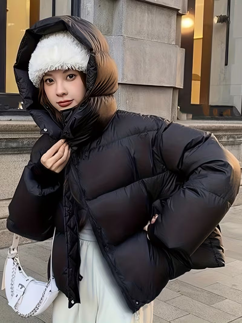 Oversize-Steppjacke, wattiert, mit Reißverschluss vorne und Kapuze