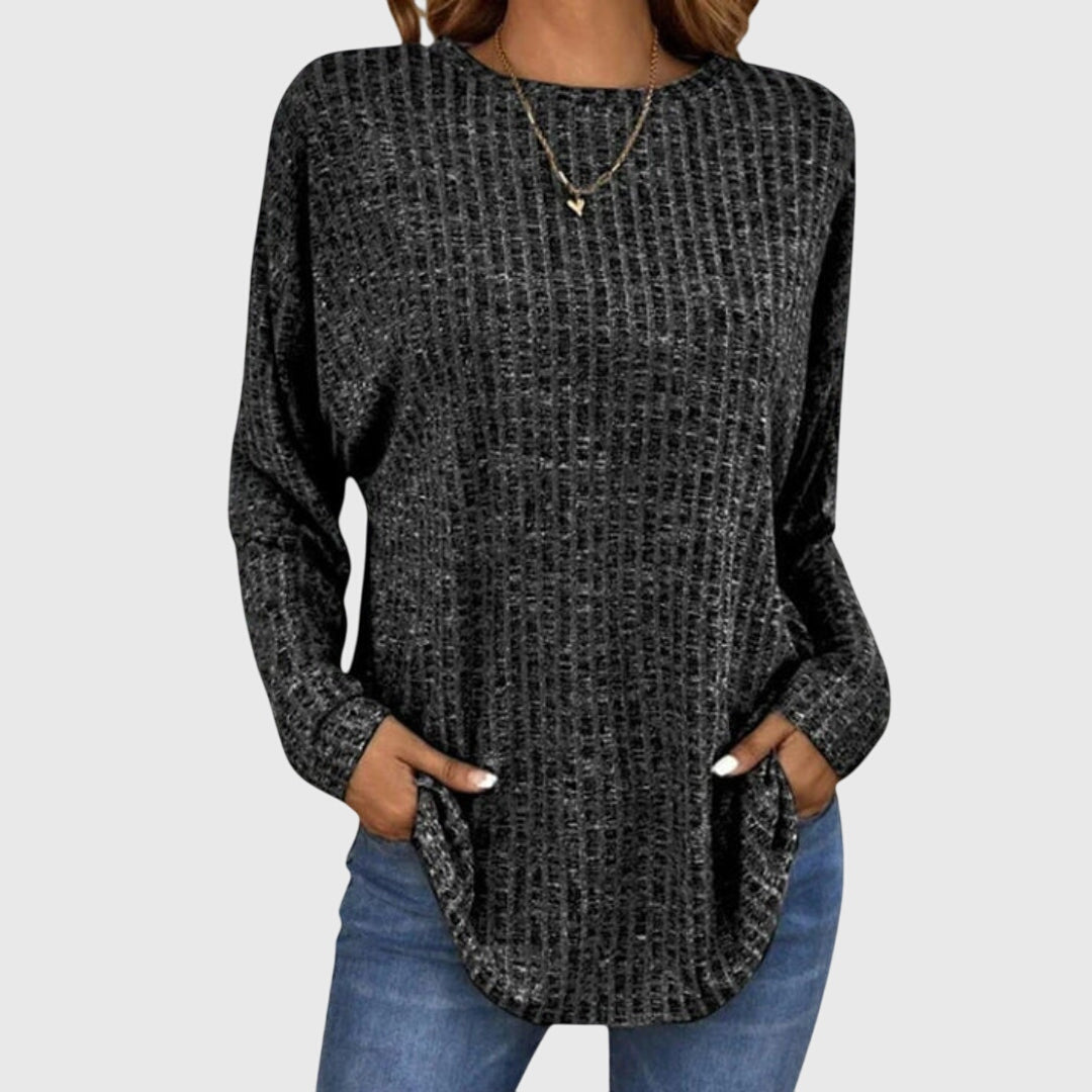 Geripptes Langarmshirt mit Rundhalsausschnitt