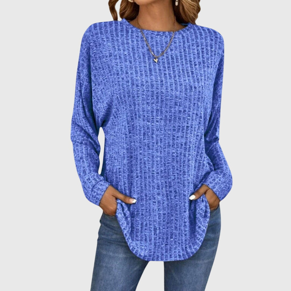 Geripptes Langarmshirt mit Rundhalsausschnitt